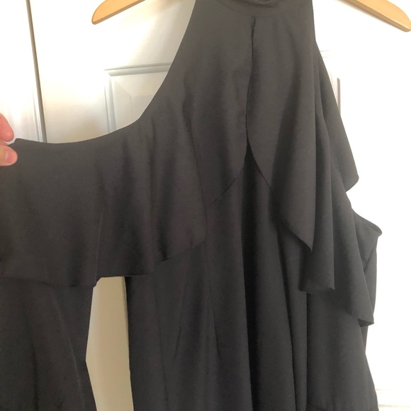 ELOQUII cold shoulder ruffle sheath dress - Picture 4 of 13